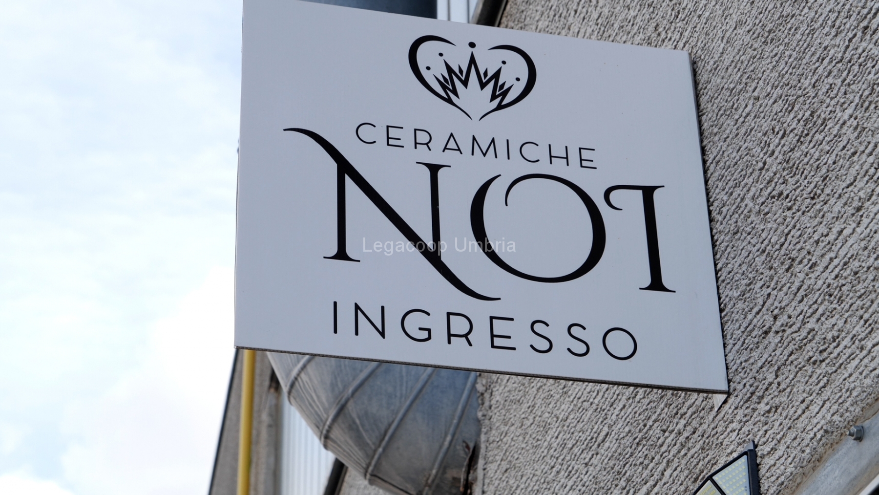 service TV.00_32_55_29.Immagine025