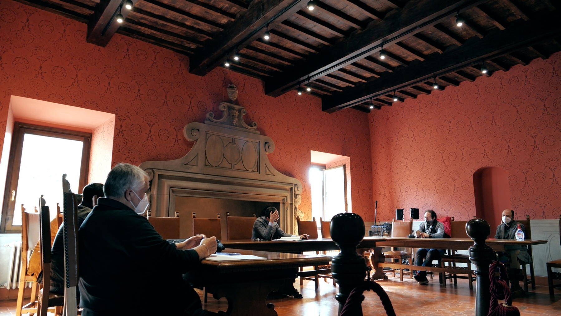 service TV.00_20_30_19.Immagine022