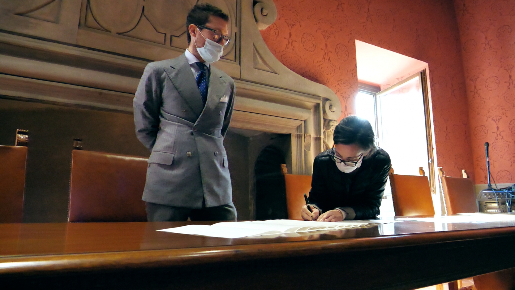service TV.00_25_26_18.Immagine028